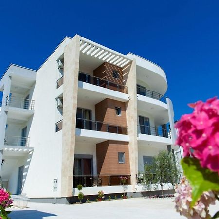 Demiri Apartments Ulcinj Eksteriør bilde
