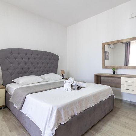 Demiri Apartments Ulcinj Eksteriør bilde