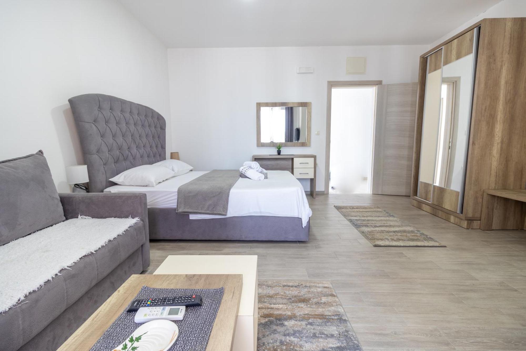 Demiri Apartments Ulcinj Eksteriør bilde